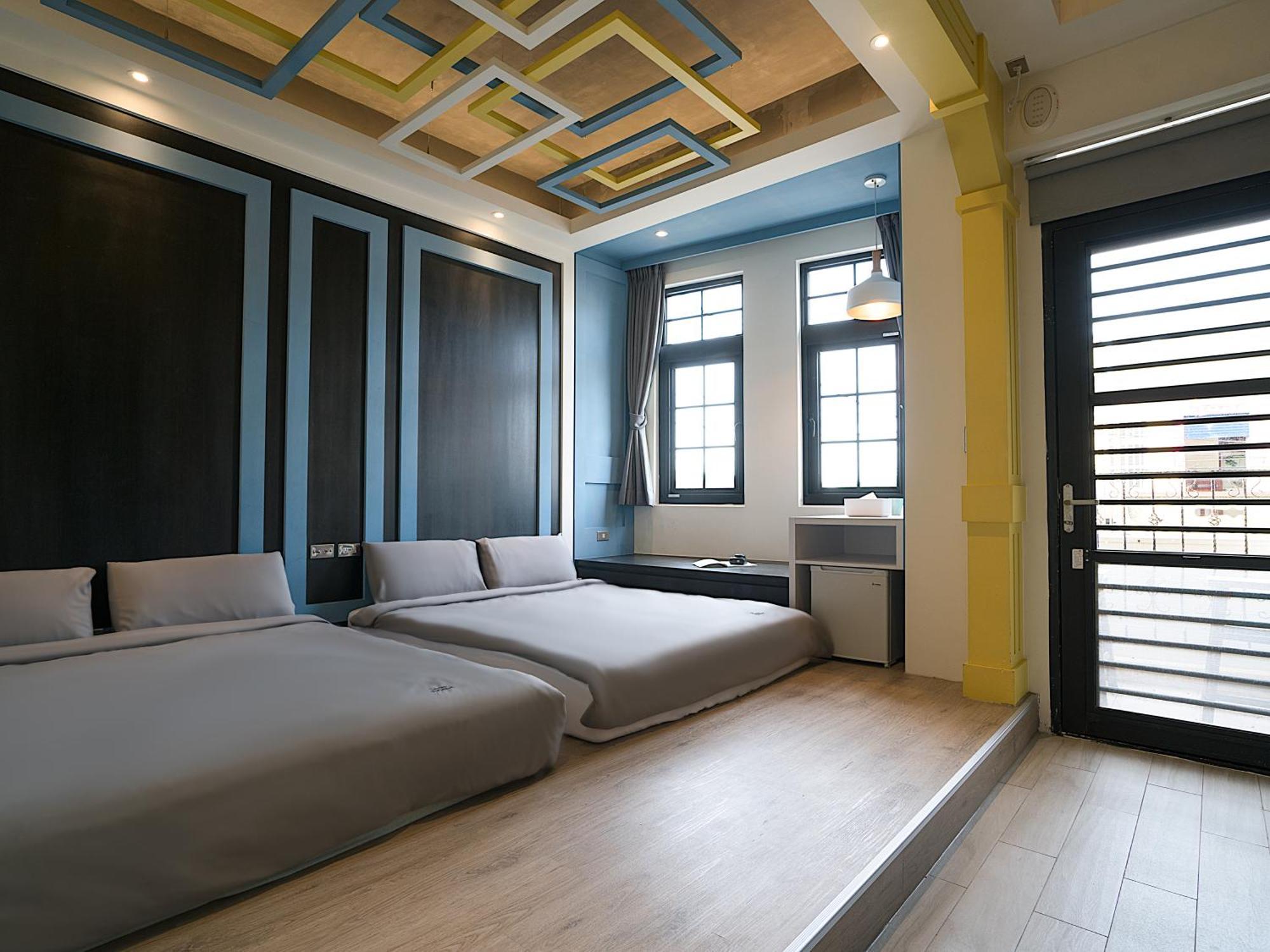 琉球茶室 現代館 Bed & Breakfast Xiaoliuqiu Exterior photo