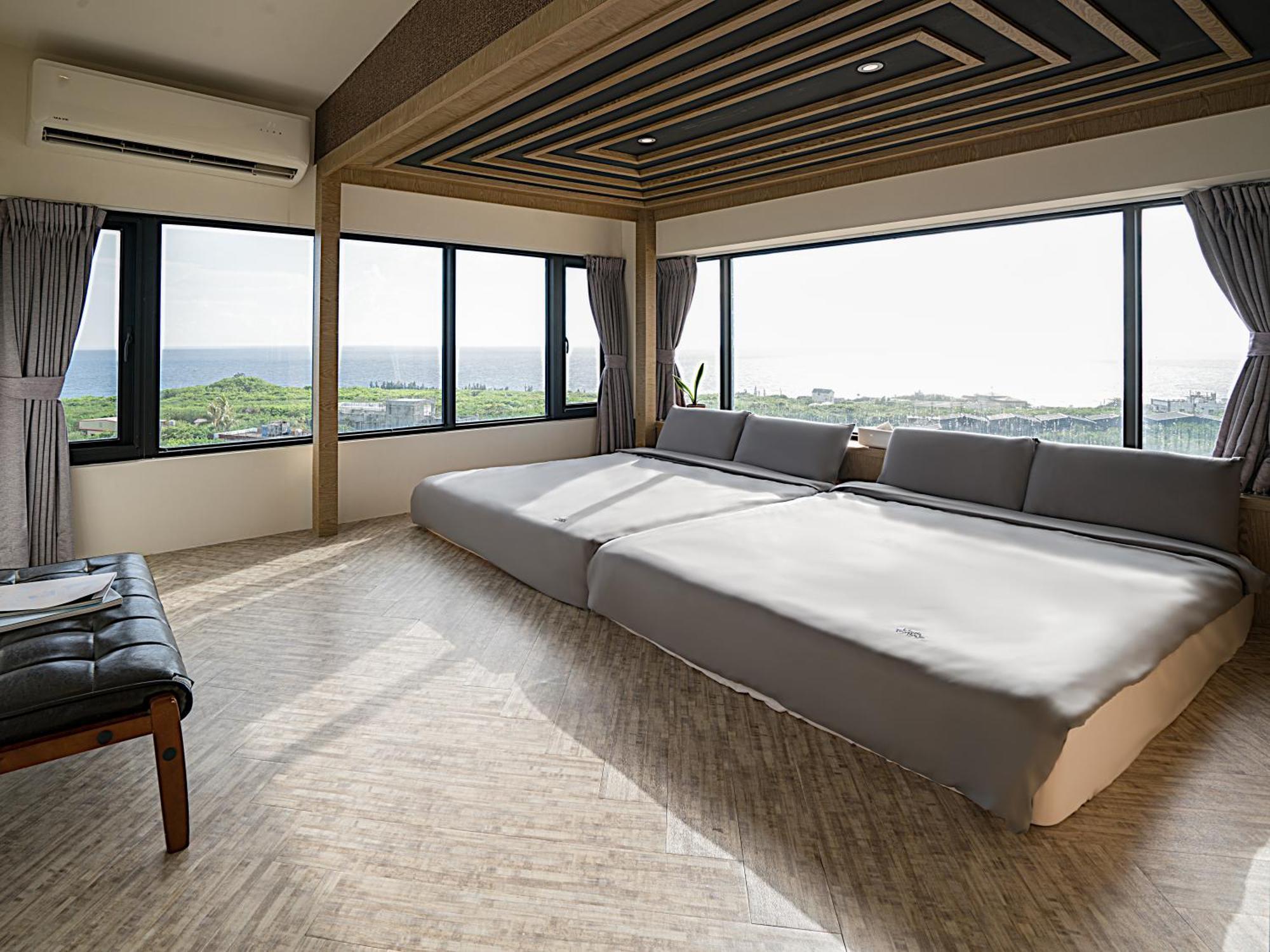 琉球茶室 現代館 Bed & Breakfast Xiaoliuqiu Exterior photo